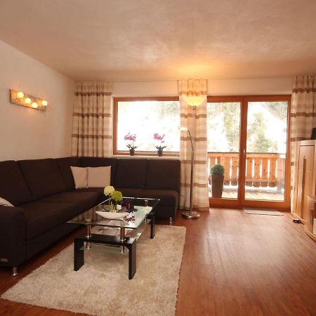 Boutique Apartment In Brixen With Mountain View Brixen im Thale Zewnętrze zdjęcie