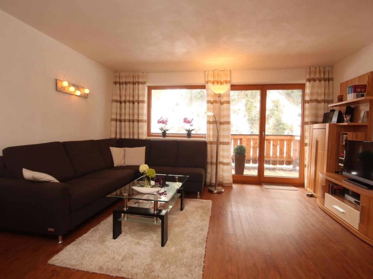 Boutique Apartment In Brixen With Mountain View Brixen im Thale Zewnętrze zdjęcie